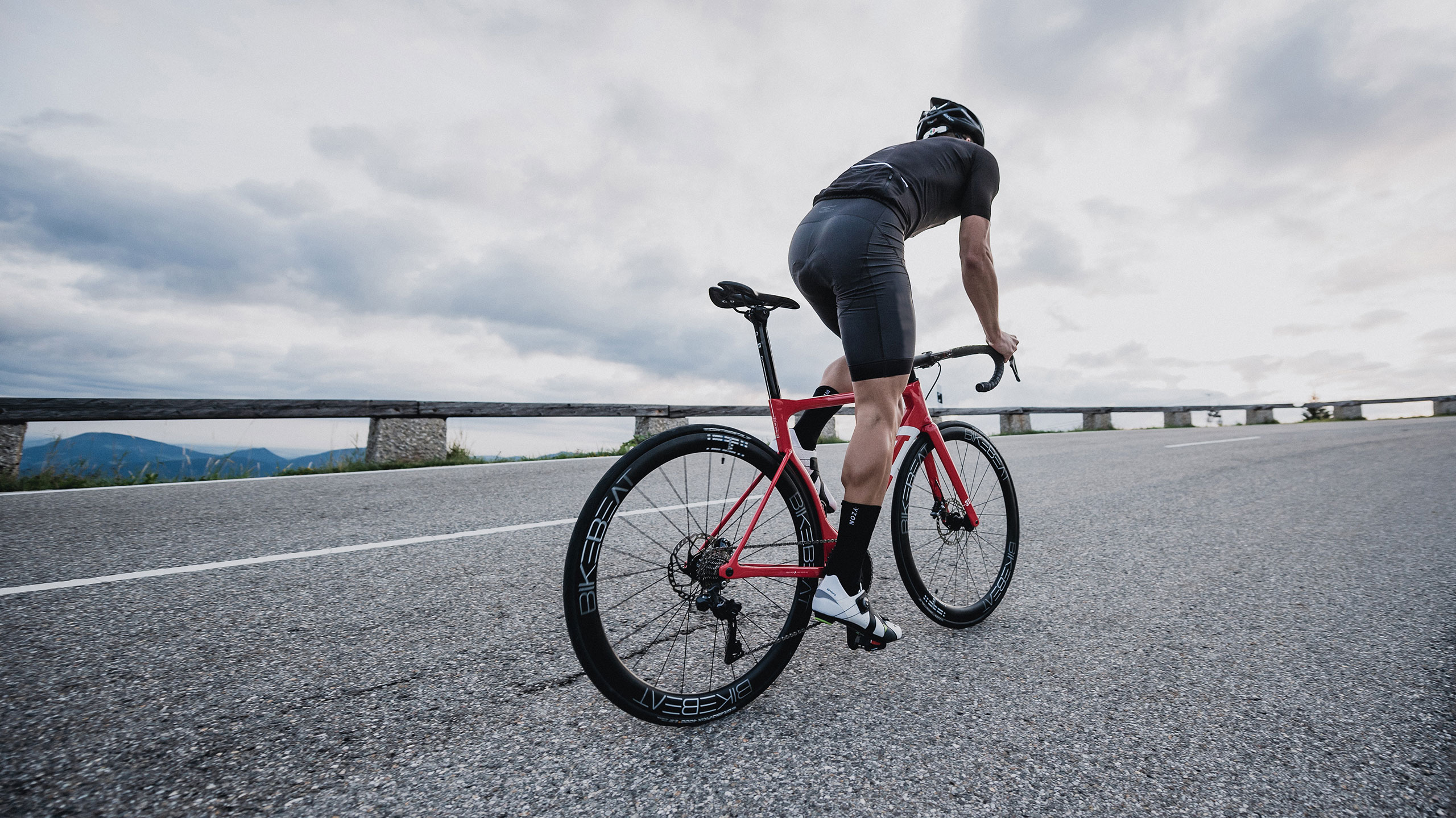 BikeBeat Carbon Wheels | Innovation & Speed from Germany