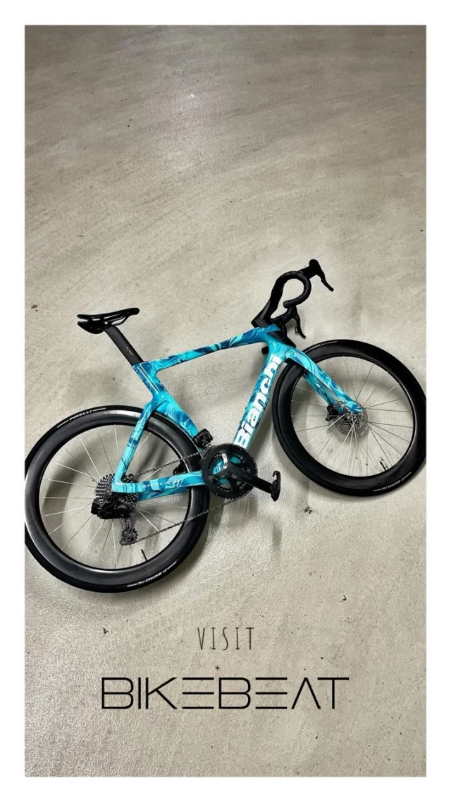 What do you think about this Custom built? #bianchi #bikebeat_germany #bikebeat #roadbikeporn